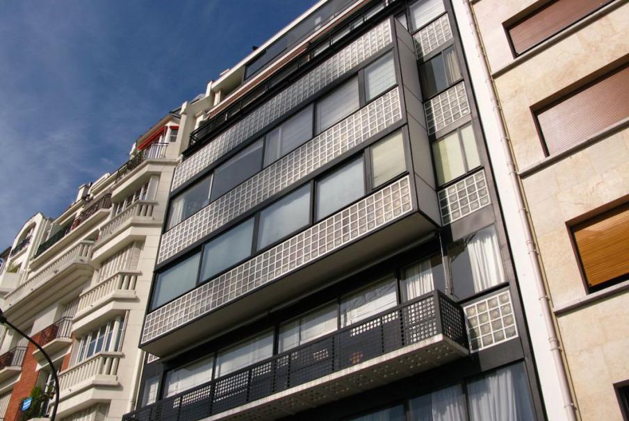 visiter l'immeuble Molitor Le Corbusier à Boulogne-Billancourt inscrit à l'UNESCO Façade del' immeuble Molitor Le Corbusier à Boulogne-Billancourt