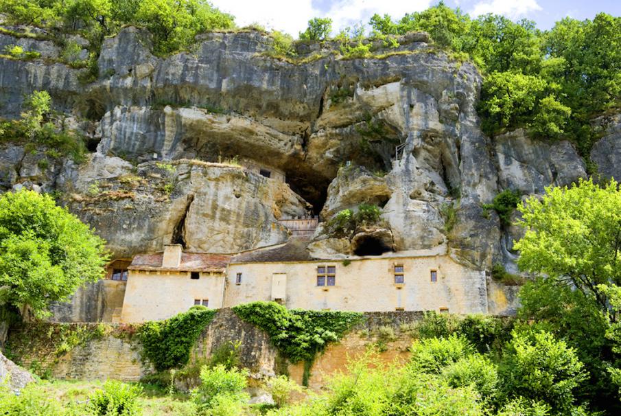 Visiter les Eyzies-de-Tayac dans la vallée de la Vézère Les Eyzies-de-Tayac berceau de l'humanité