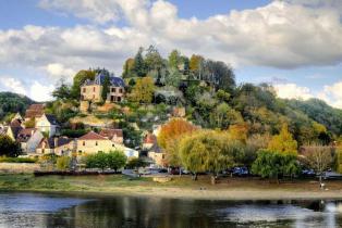 Limeuil à la confluence de la Dordogne et de la Vézère